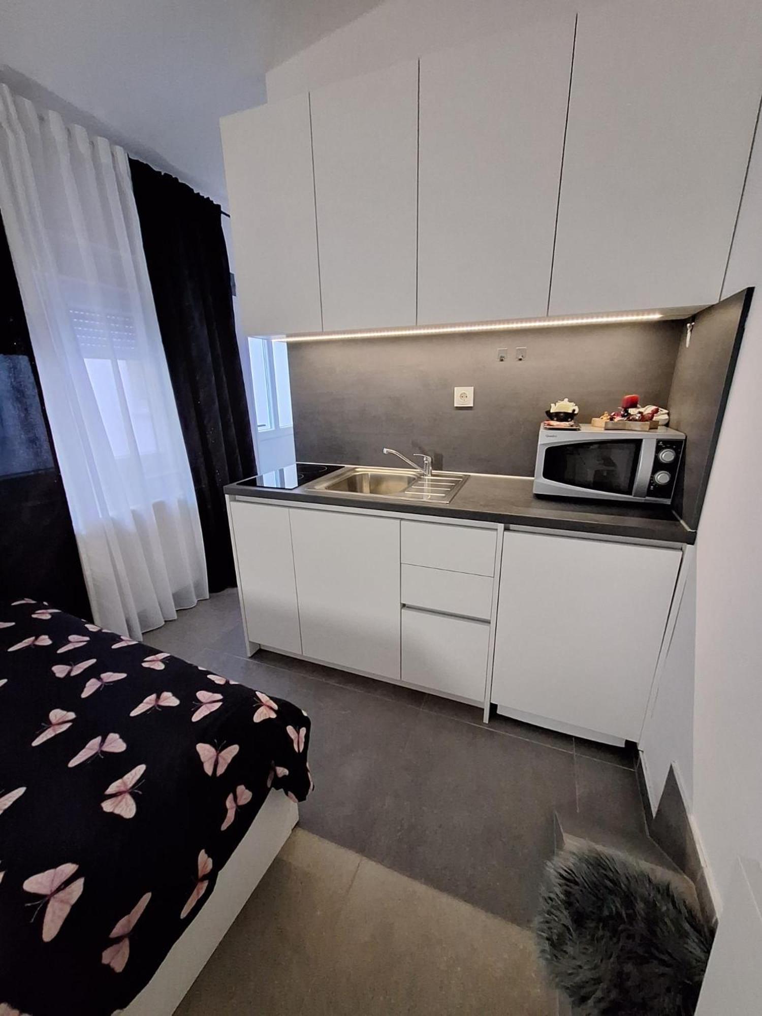 Studio Apartmani Louis I Lola Ζάγκρεμπ Εξωτερικό φωτογραφία